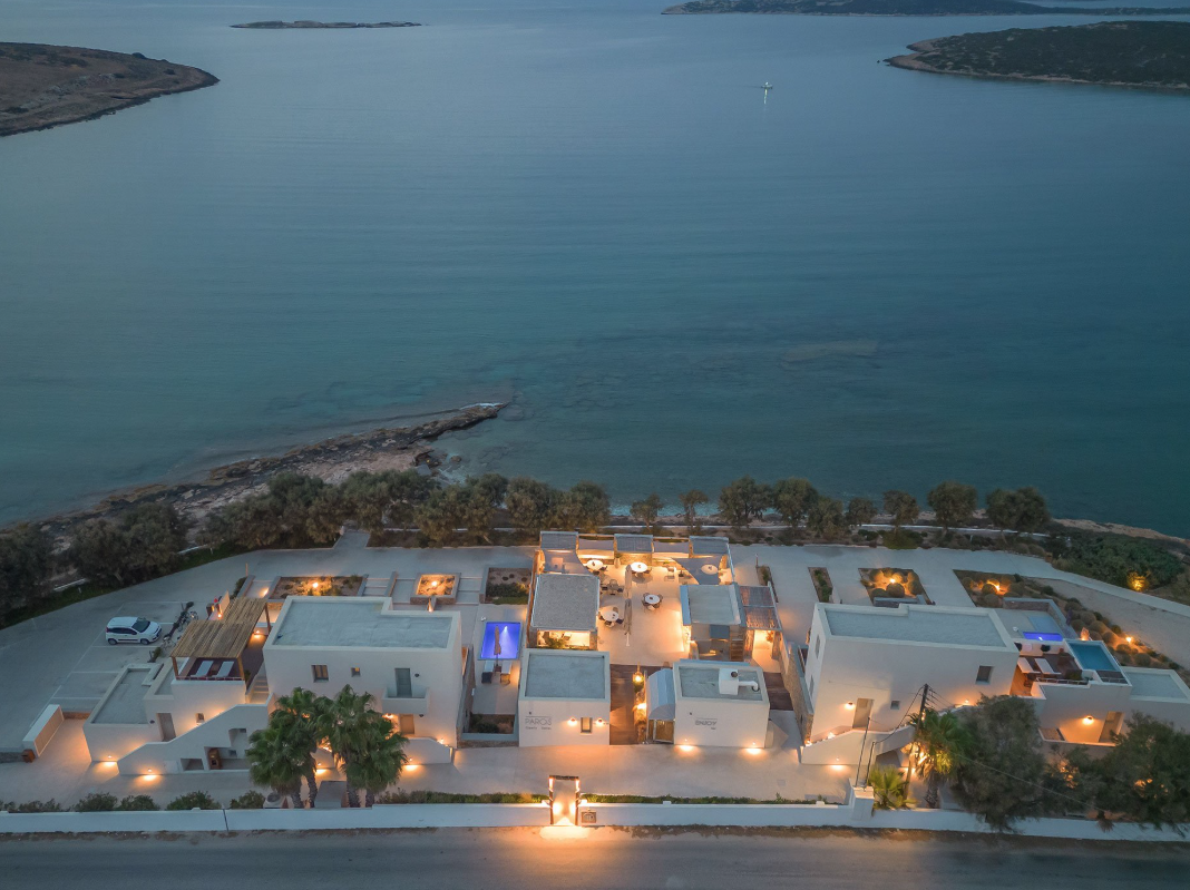 Paros Comfy Suites